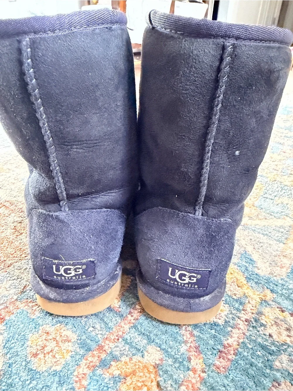 UGG Classic Short Boots Kids Size 6 Navy Blue Sheepskin Suede PullOn Winter Boot